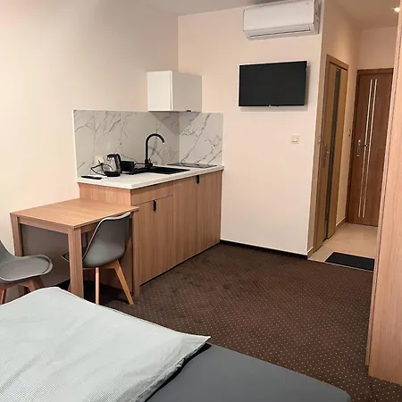 Hostel Aura Na Wynajem